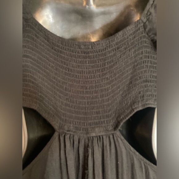 Forever 21 black cutout mini dress - Picture 6 of 7